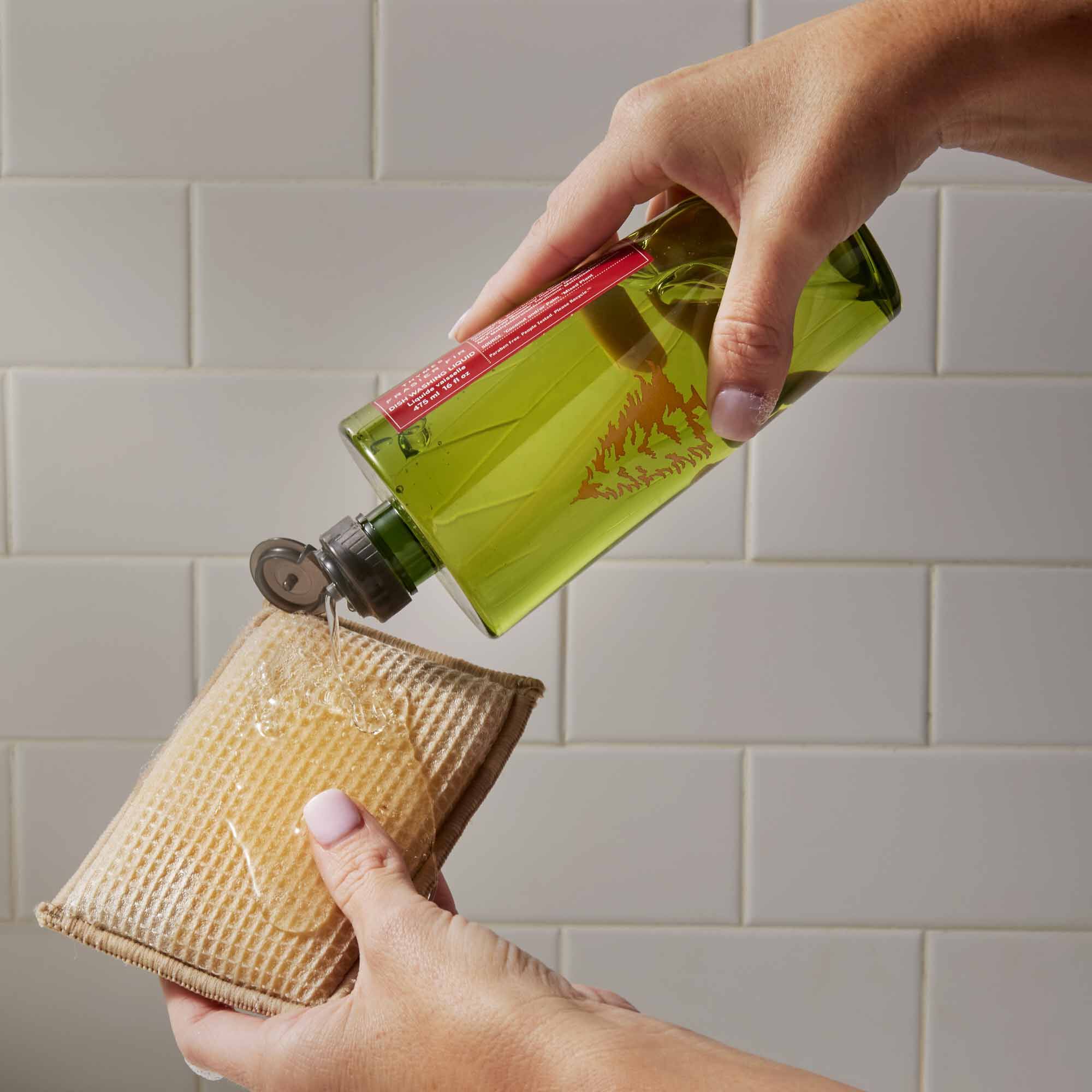Alternative view of Frasier Fir Dishwashing Liquid